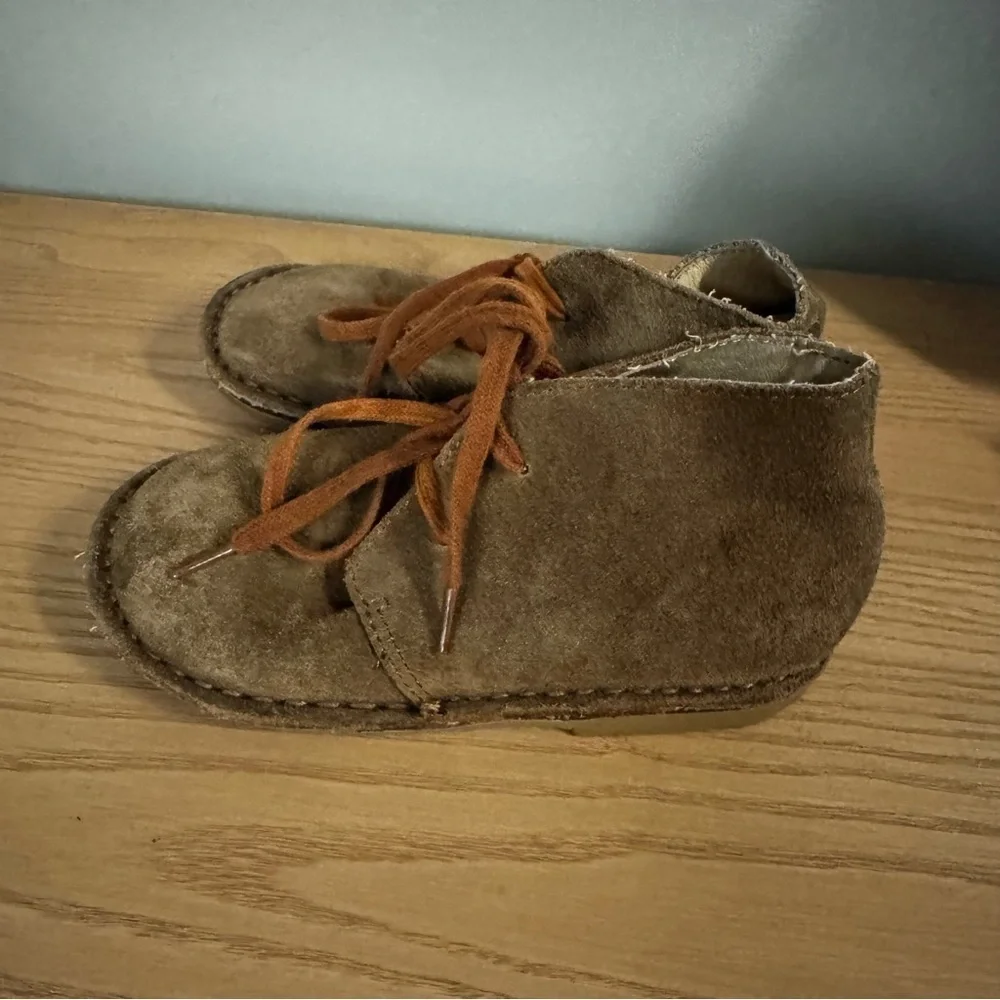 Ralph Lauren Brown Suede Lace Up Boots Size 9 Toddler
